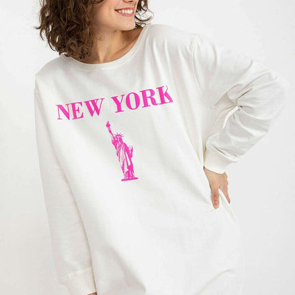 Oversized Women’s Sweatshirt – Soft Cotton Blend, Modern Style