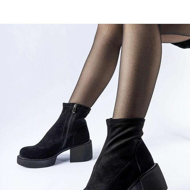 Heel boots model 206495