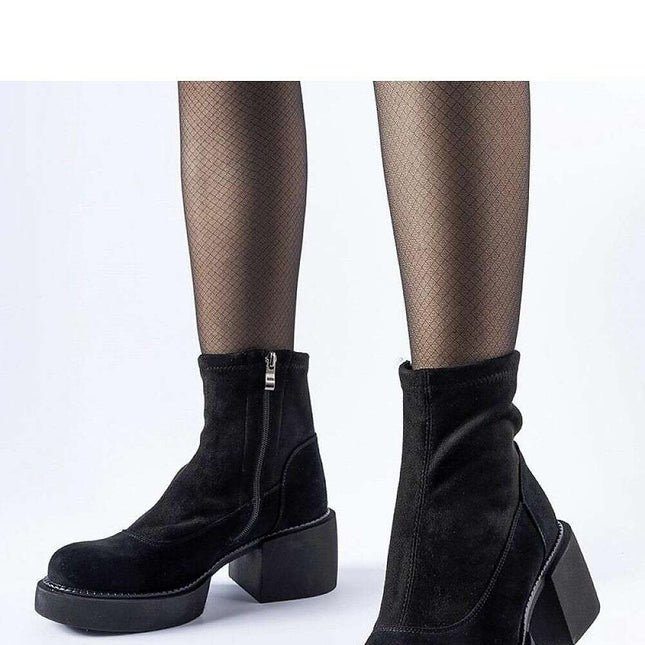 Heel boots model 206495