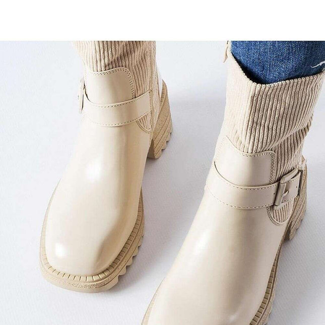 Heel boots model 206526