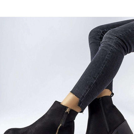 Heel boots model 206545