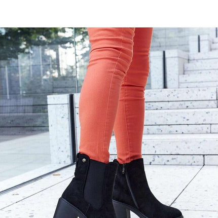 Heel boots model 206546