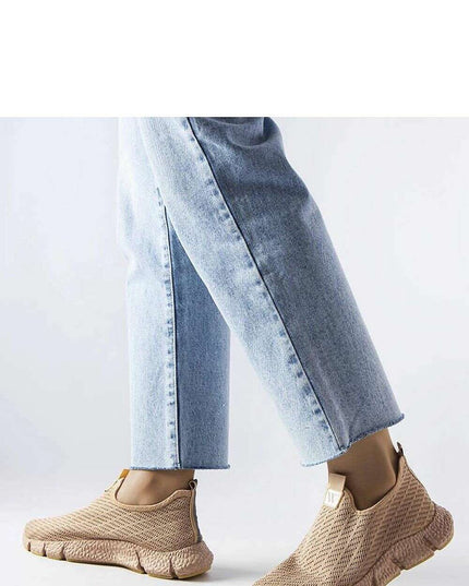 Sport Shoes model 207821