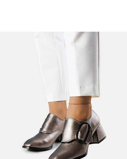 Heel pumps model 208022