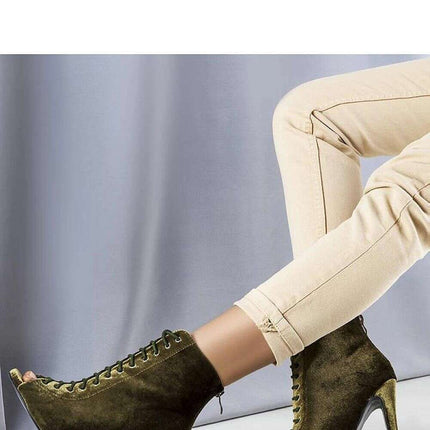 Heel boots model 208024