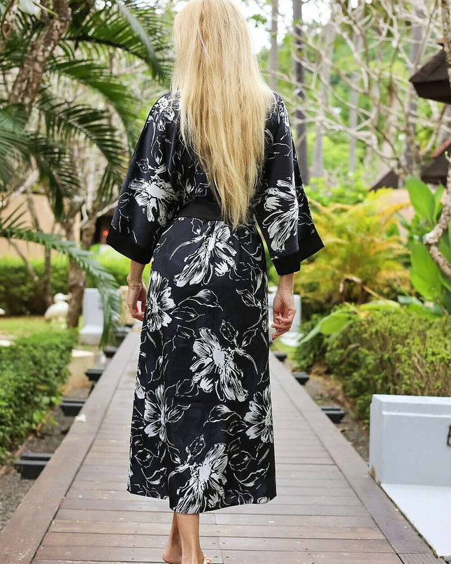 Bathrobe model 209072