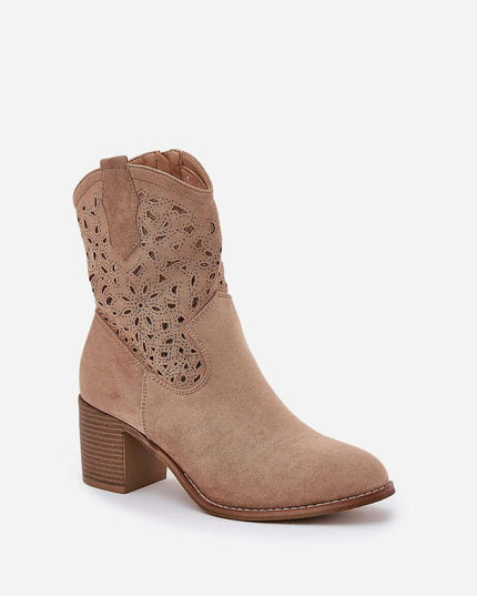 Heel boots model 209415