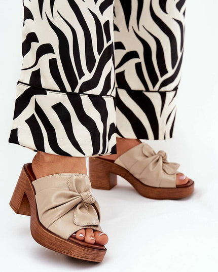 Flip-flops model 209935