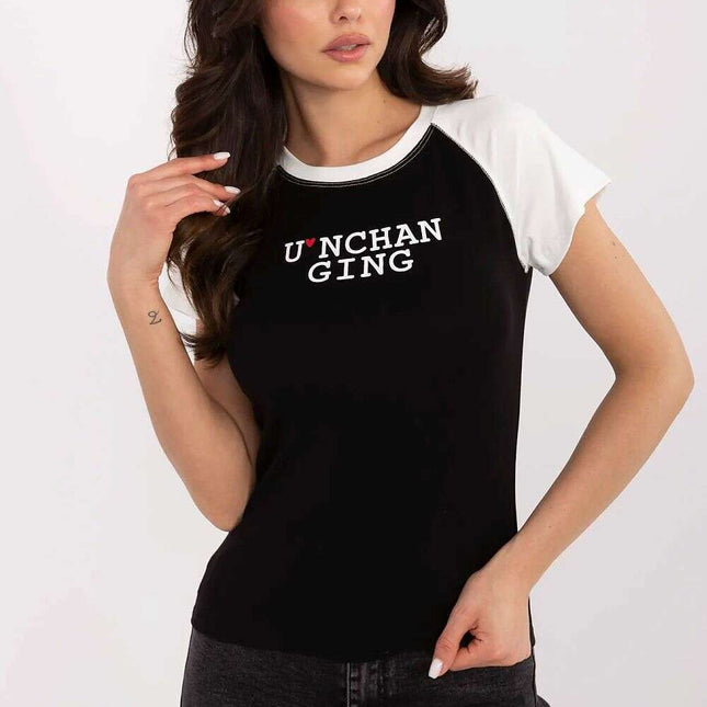 T-shirt model 210115