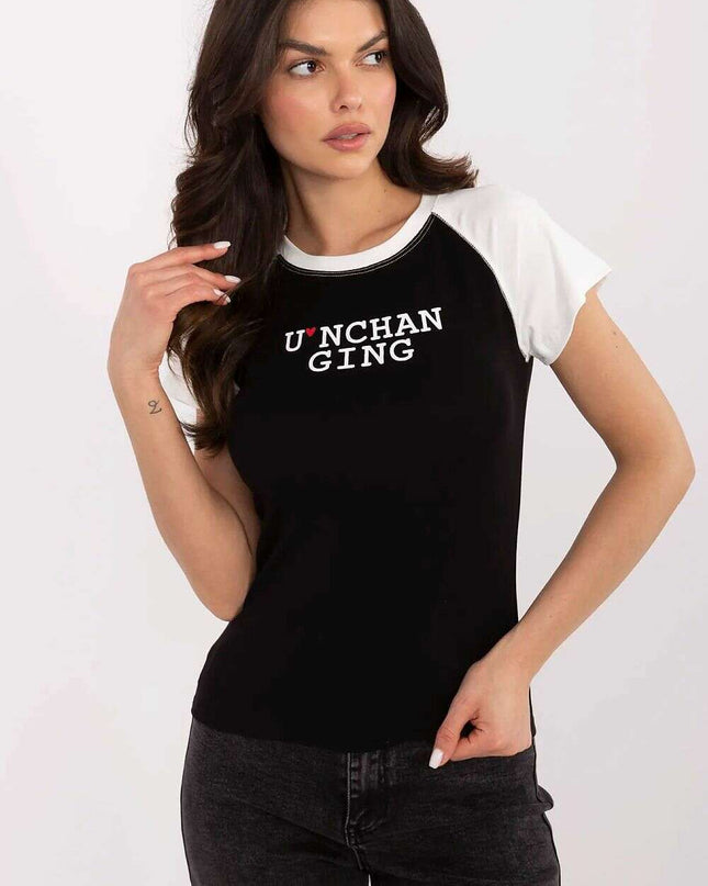 T-shirt model 210115