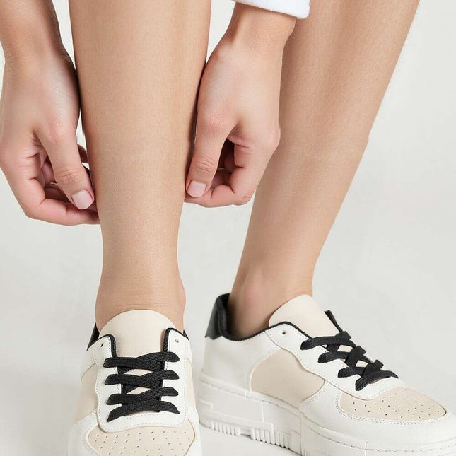 Sport Shoes model 210207