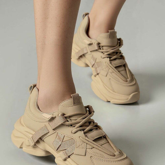 Sport Shoes model 210224