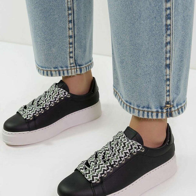 Sport Shoes model 210227