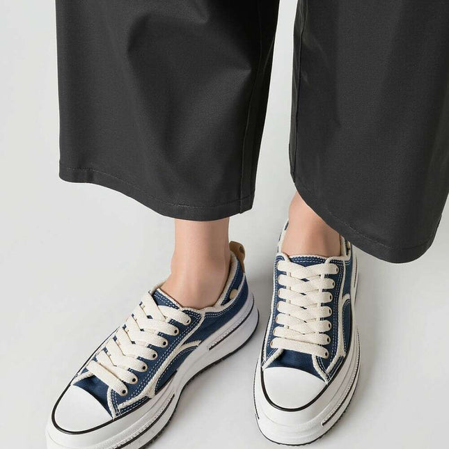 Sport Shoes model 210235