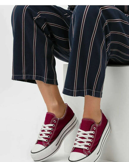 Sneakers model 210316