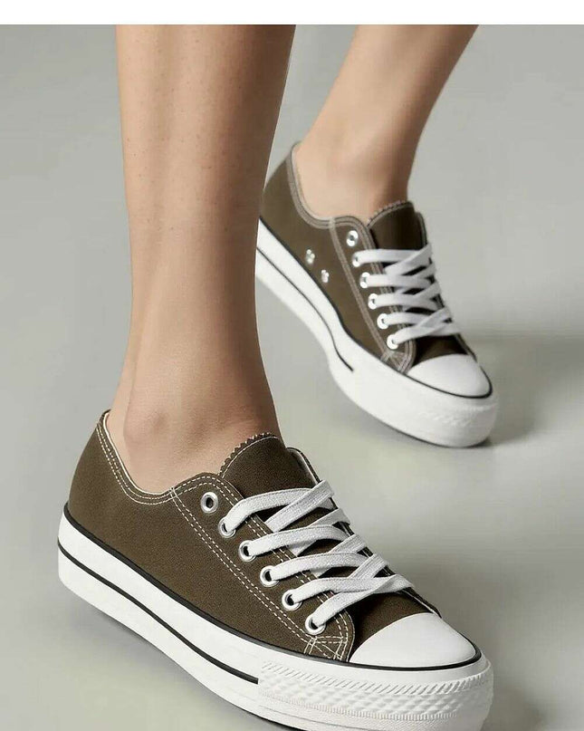 Sneakers model 210348