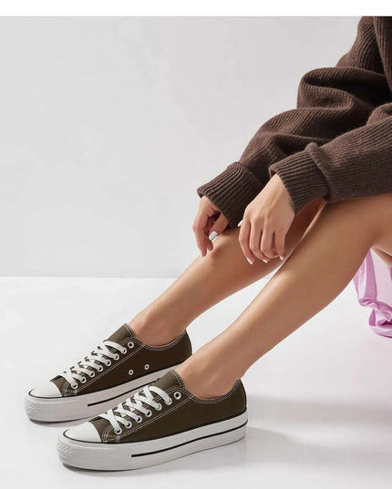 Sneakers model 210348