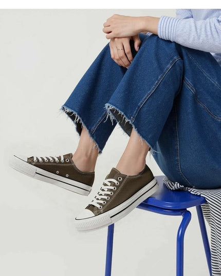 Sneakers model 210348