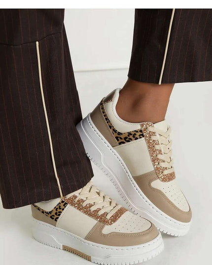 Sport Shoes model 210385