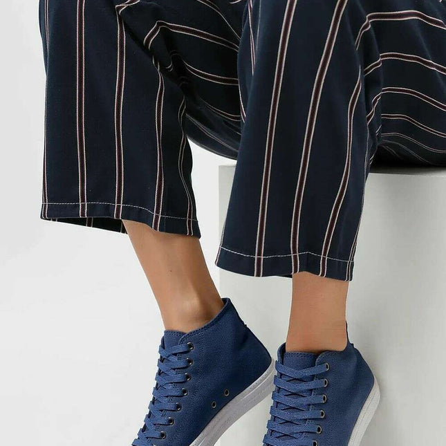 Sneakers model 210512