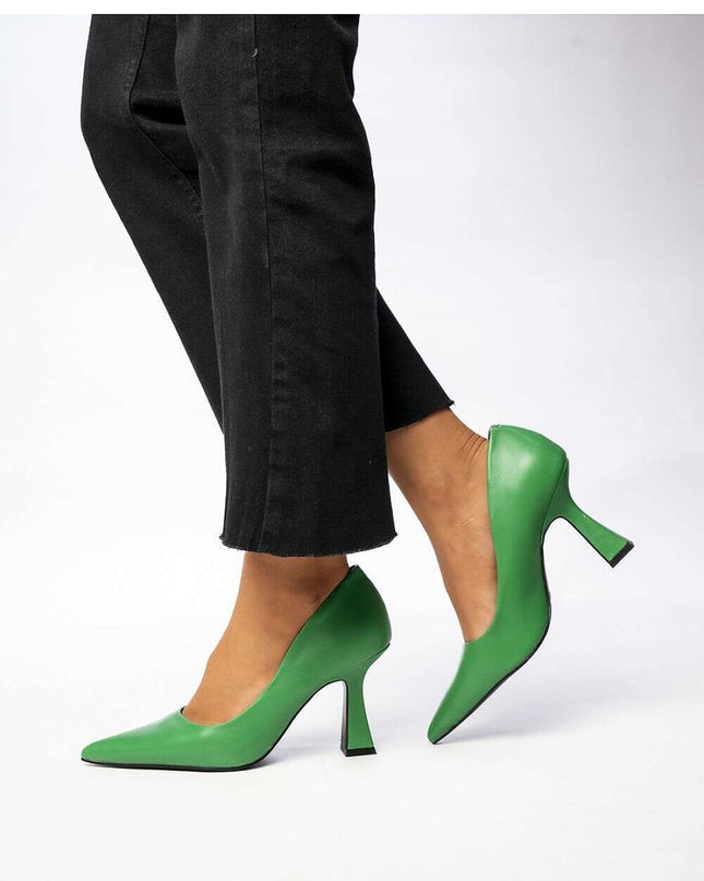 High heels model 210542