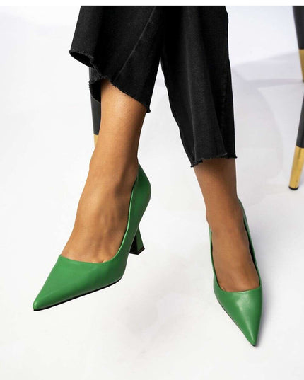 High heels model 210542