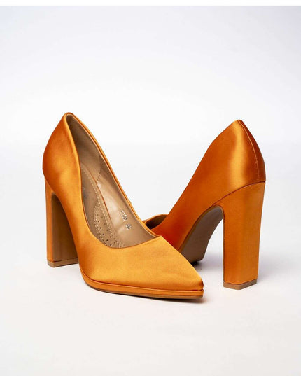 High heels model 210547