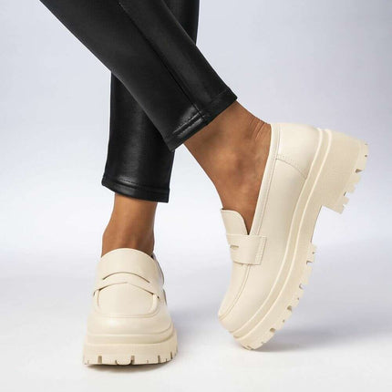 Mocassin model 210611