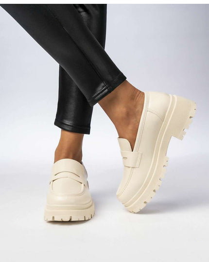 Mocassin model 210611