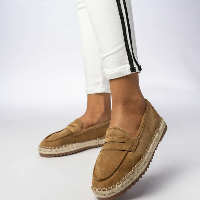 Mocassin model 210614