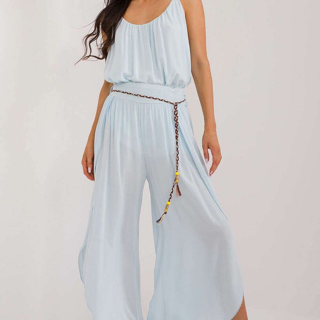 Women trousers model 210673