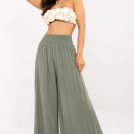 Women trousers model 210680