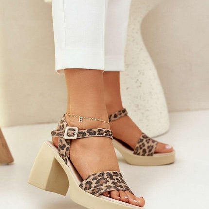 Heel sandals model 210703