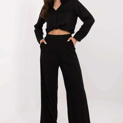Women trousers model 210863