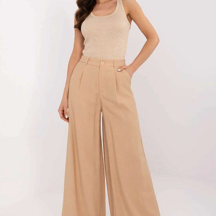 Women trousers model 210868