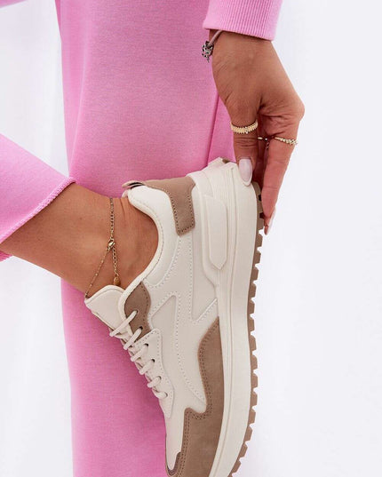 Sport Shoes model 211330