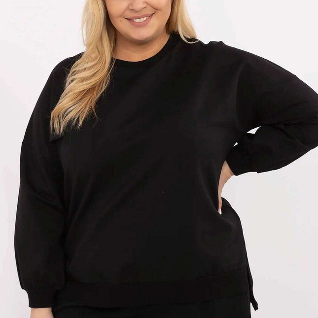 Plus size sweatshirt model 211730