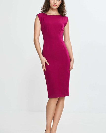 Navy Daydress With Fitted Silhouette Knee Length Back V Neck