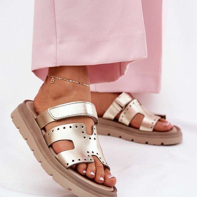 Flip-flops model 212597