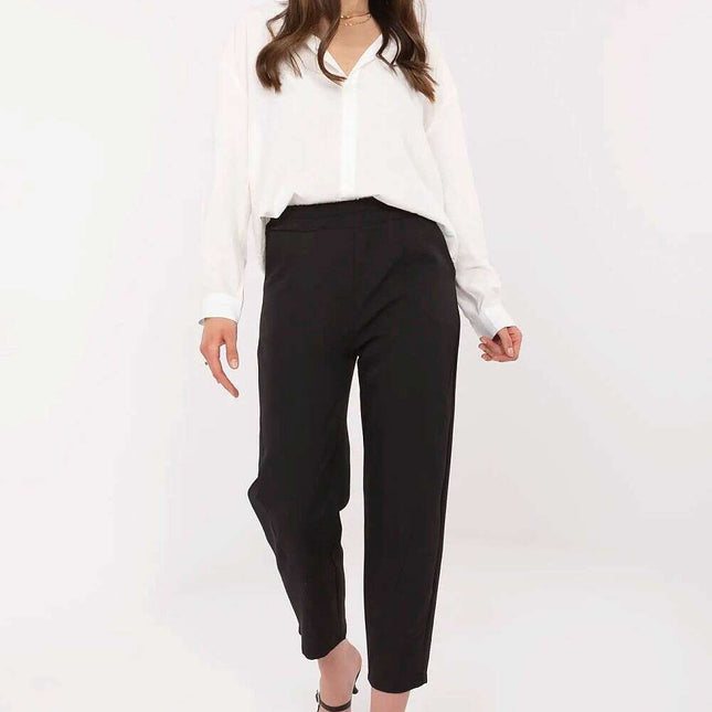 Women trousers model 212653