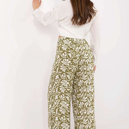 Women trousers model 212663