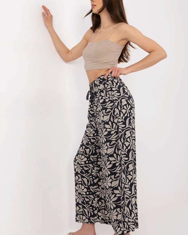 Women trousers model 212666