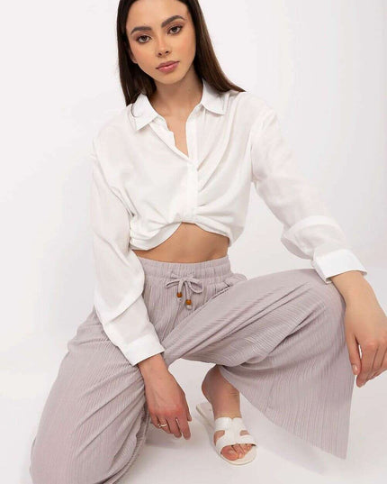 Women trousers model 212668