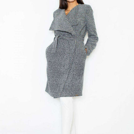 Chic Oversized Lapel Coat for a Fashion-Forward Autumn
