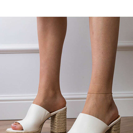 Flip-flops model 213716