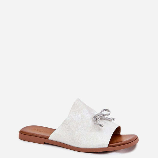 Flip-flops model 214378