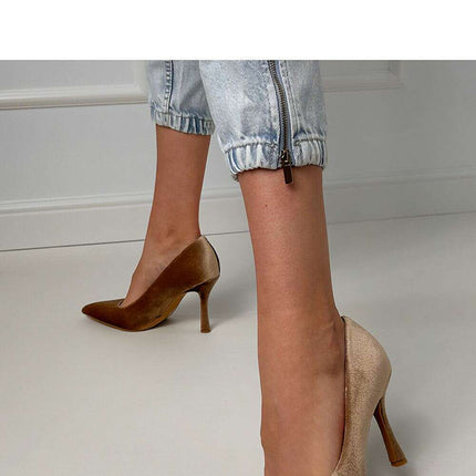 High heels model 214585