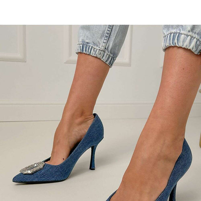 High heels model 215095