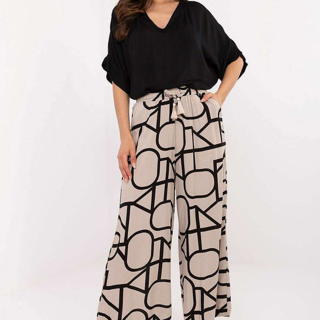 Women trousers model 215117