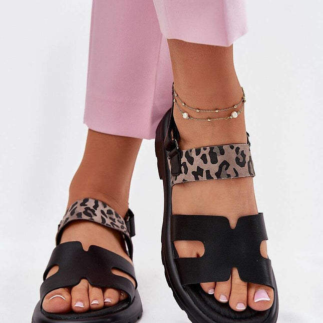 Sandals model 215338